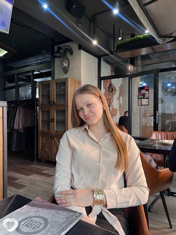 Екатерина, 19, Москве — анкета №2159851