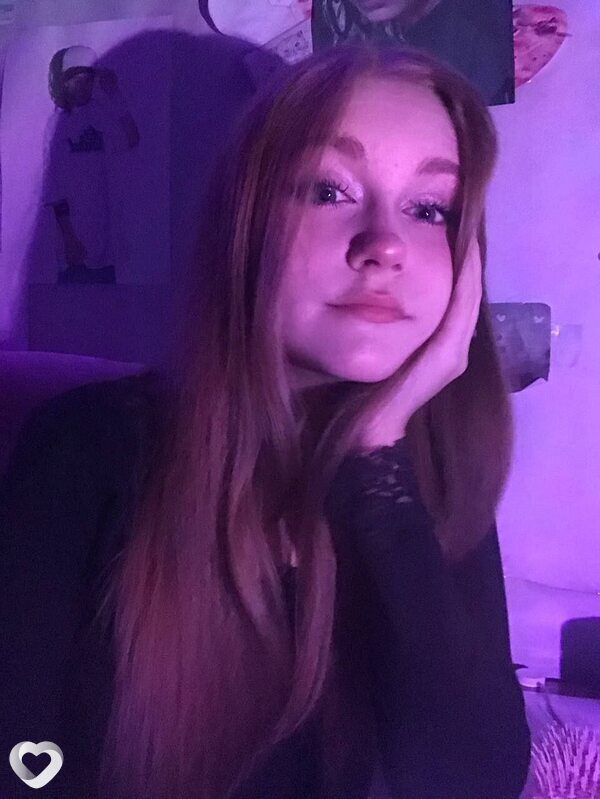 Арина, 21, Копейске — анкета №2128830
