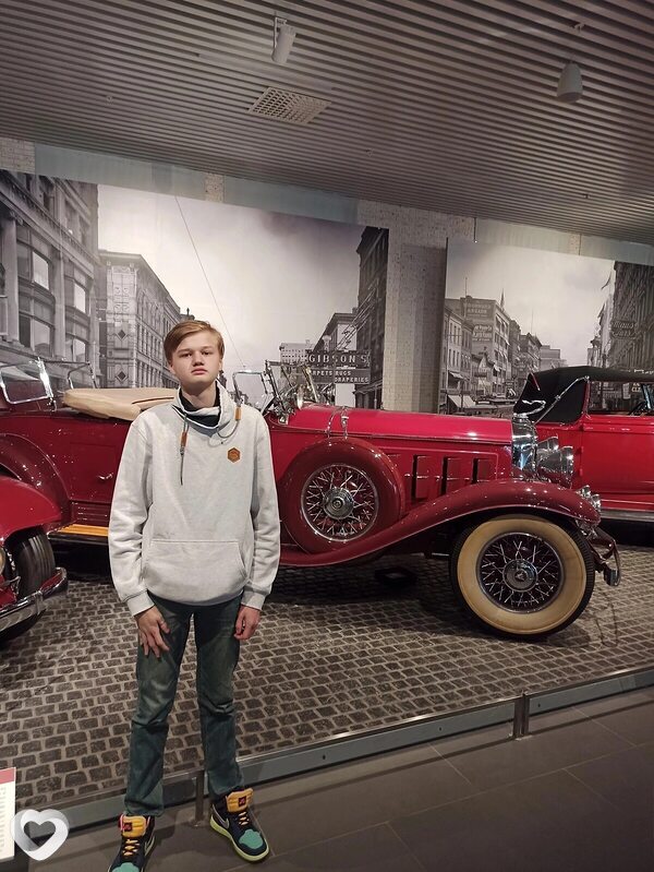 Георгий, 20, Тюмени — анкета №2159950