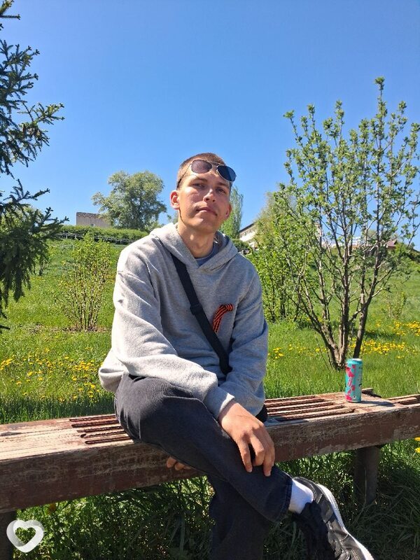 Александр, 23, Бузулуке — анкета №2160051