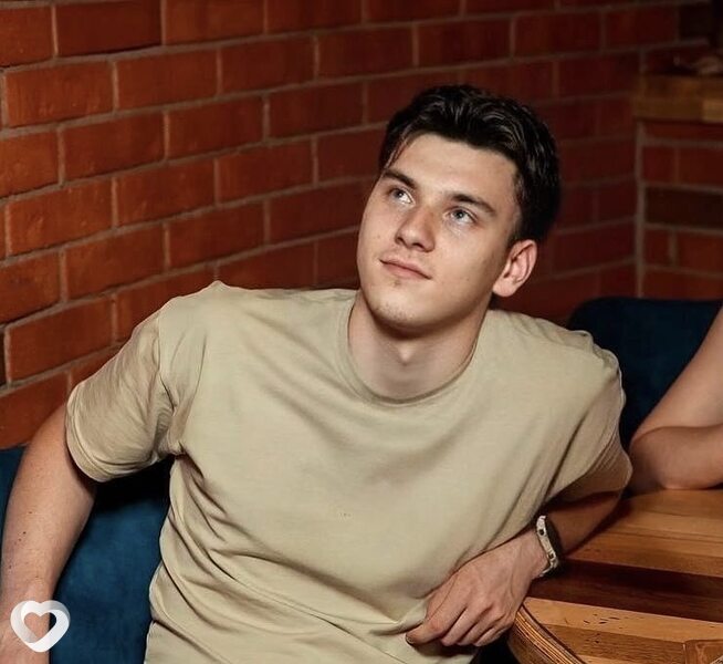 Максим, 20, Новосибирске — анкета №2129020