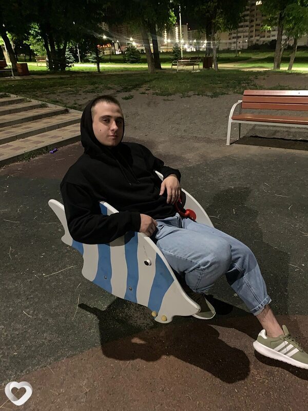 Вадик, 25, Джанкое — анкета №2159925