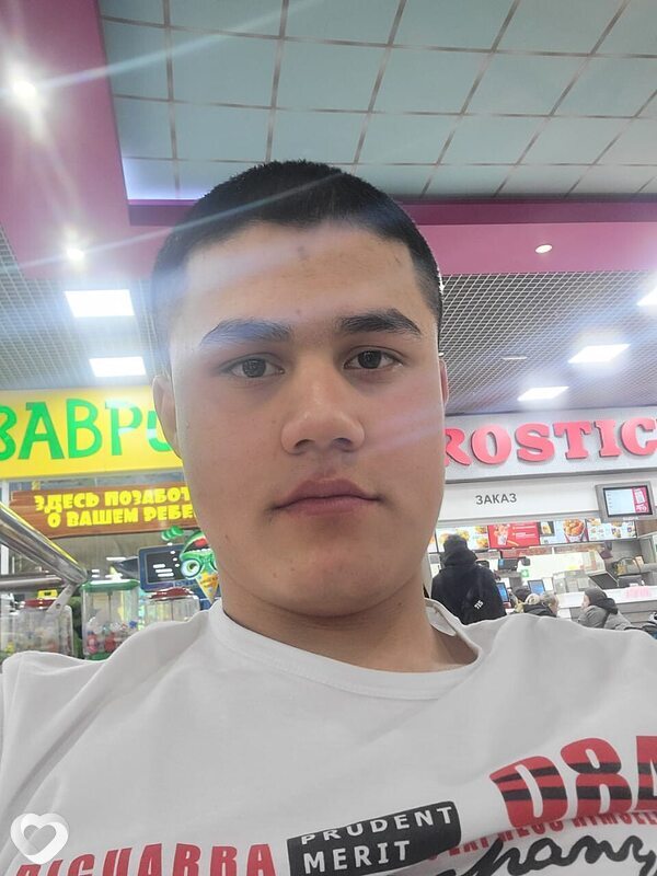 Рустам, 24, Чите — анкета №2129367