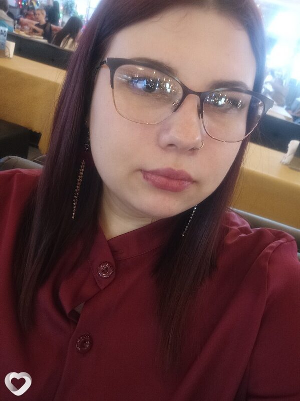 Екатерина, 22, Благовещенске — анкета №2129703