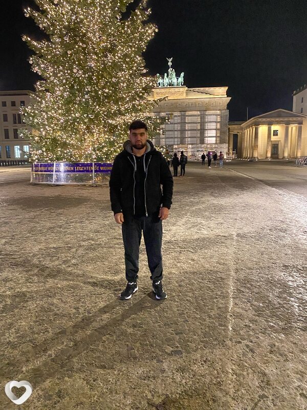 Oybek Turayev, 27, Варшава — анкета №2130032