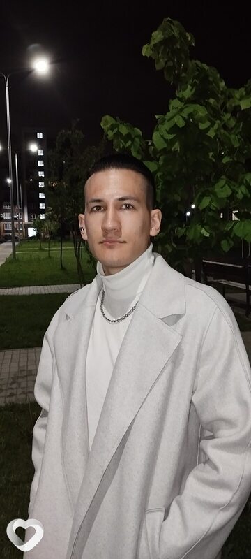 Денис, 22, Краснодаре — анкета №2130034