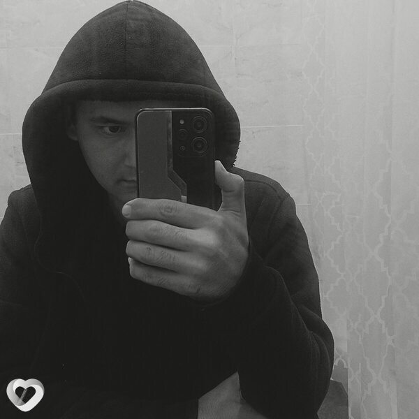 Феруз, 20, Москве — анкета №2160548