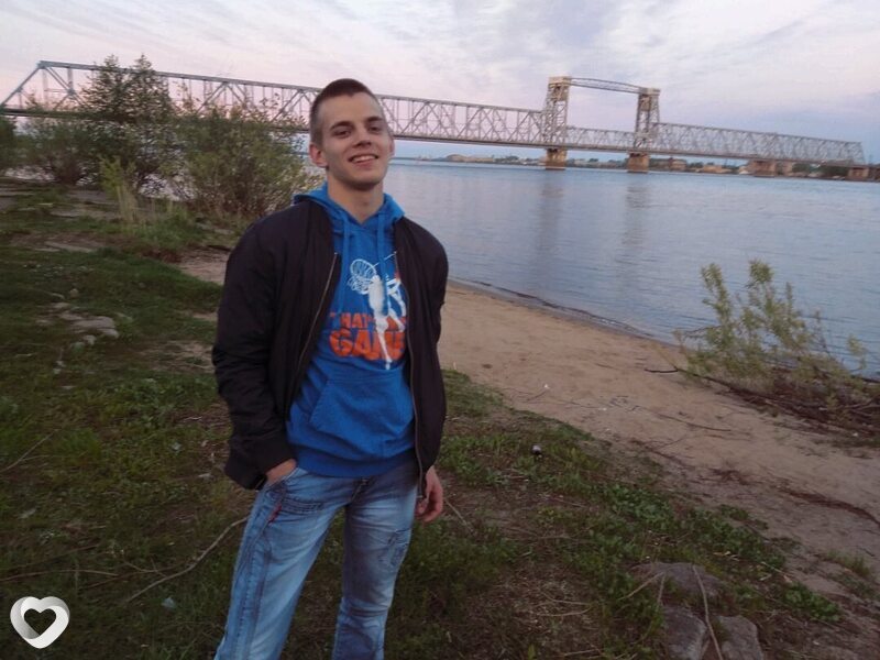 Дмитрий, 26, Архангельске — анкета №2160501