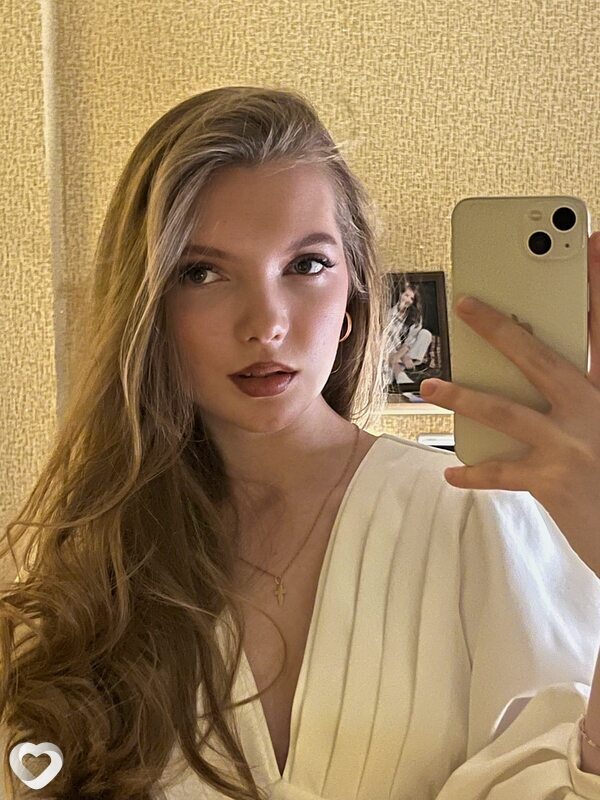 Дарья, 21, Ярославле — анкета №2131363