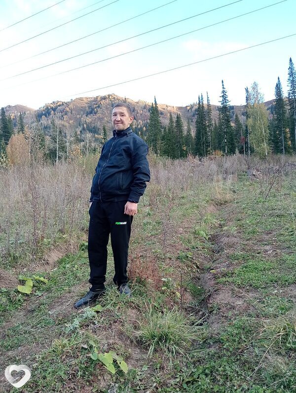 Рафаэль, 40, Риддер — анкета №2130790