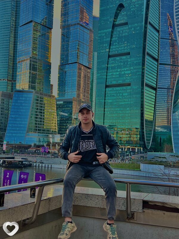 Александр, 25, Москве — анкета №2131424