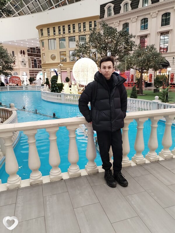 Влад, 27, Москве — анкета №2160848