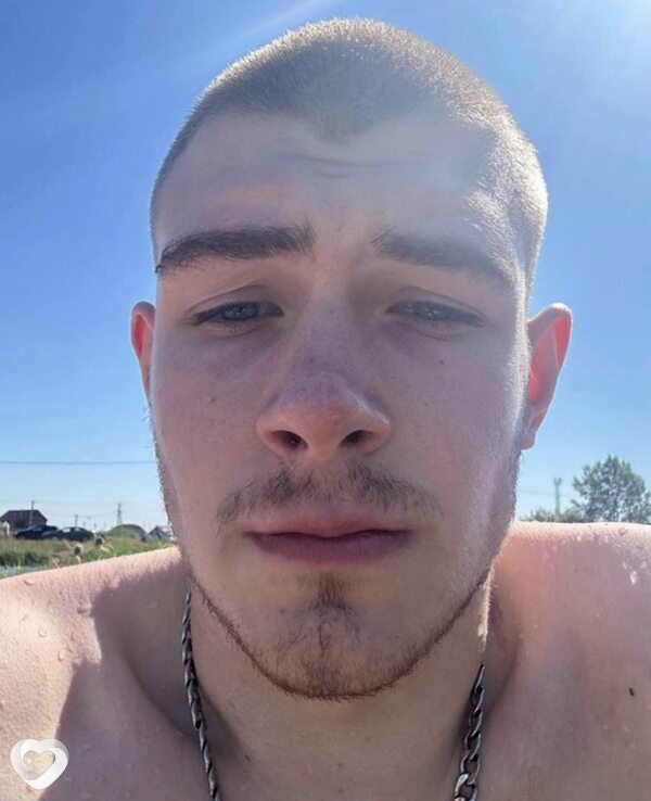 Александр, 19, Сочи — анкета №2131505