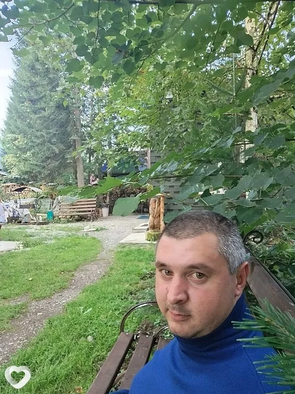 Владимирович, 37, Бийске — анкета №2131758