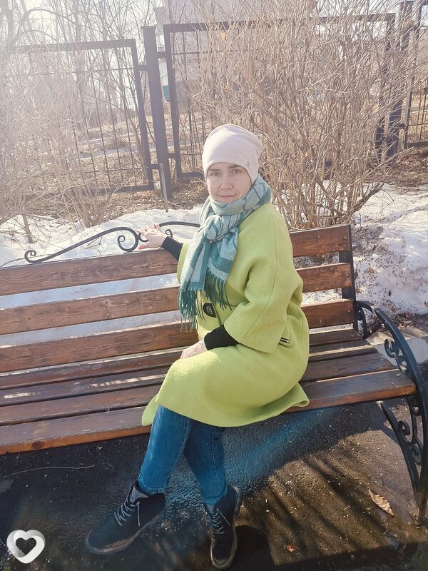 Алена, 37, Амурске — анкета №2131787