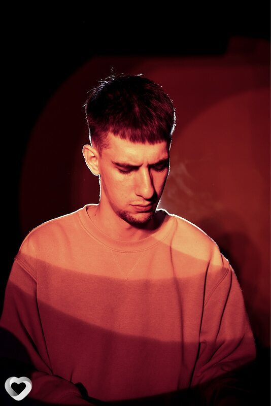Алик, 22, Калининграде — анкета №2131730