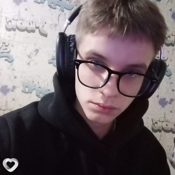 Том, 20, Кемерове — анкета №2161175