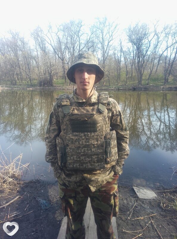 Артём, 30, Новомосковске — анкета №2132251