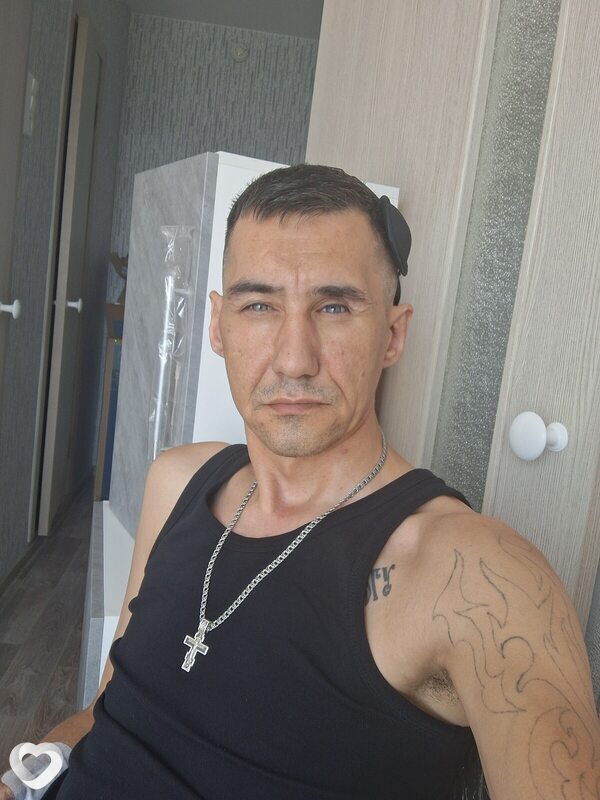 Артём, 41, Красноярске — анкета №2132557