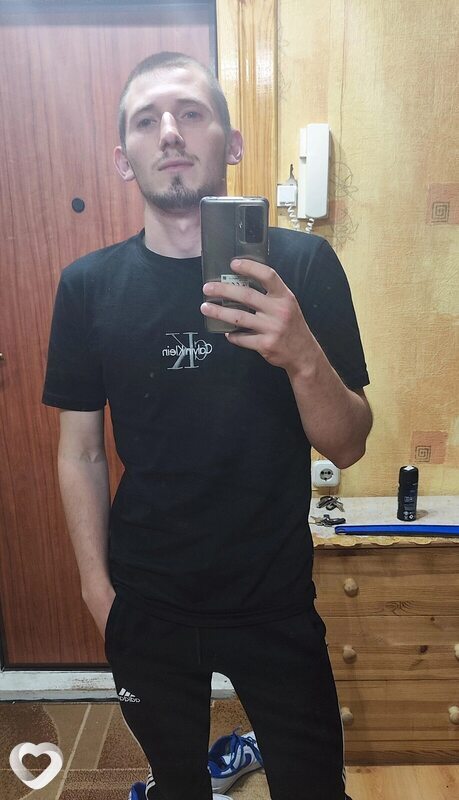 Даниил, 23, Солигорске — анкета №2161349