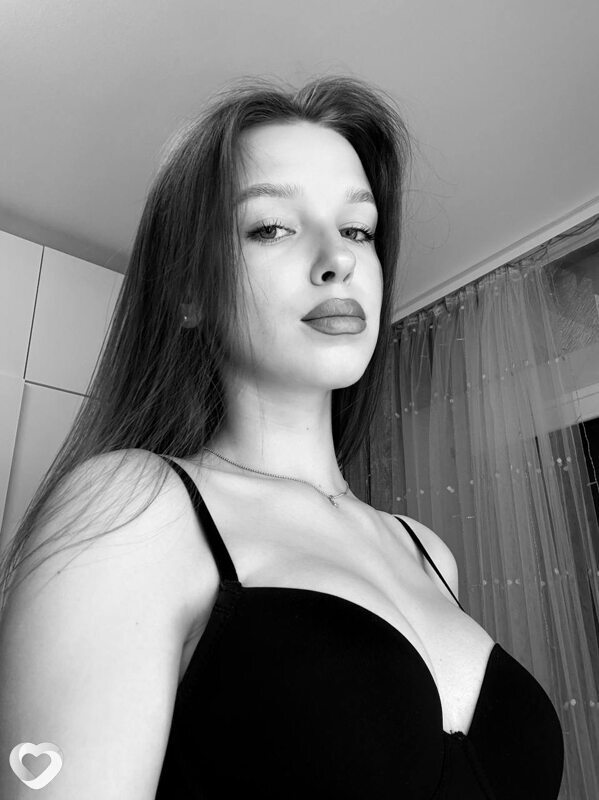 Яна, 24, Санкт-Петербурге — анкета №2132639