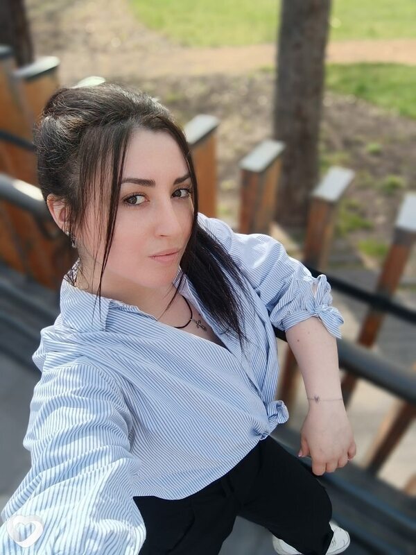Настя, Кызыл