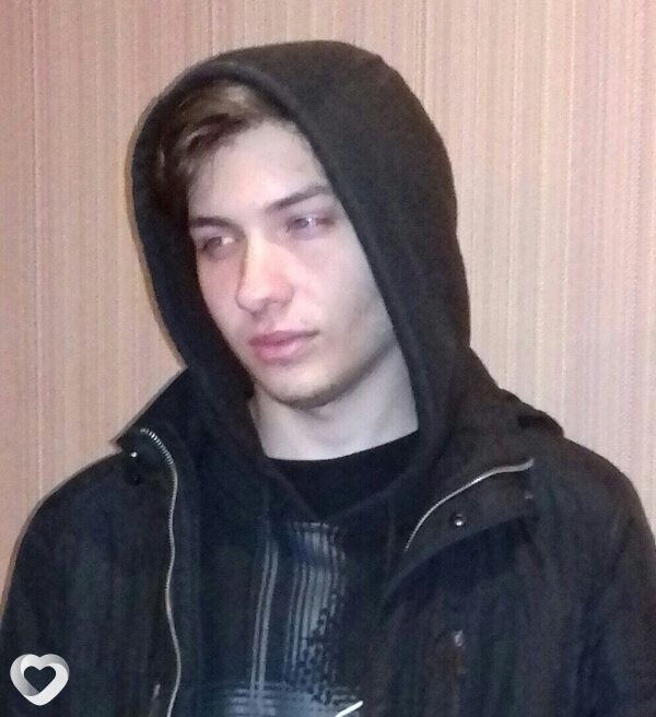 Павел, 26, Омске — анкета №2161525