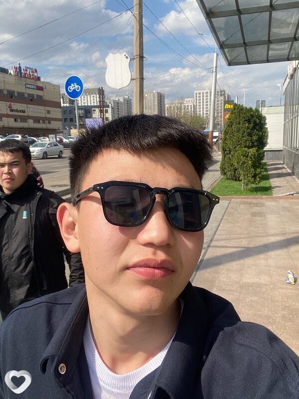 Мейрамбек, 21, Атырау(гурьев) — анкета №2132593