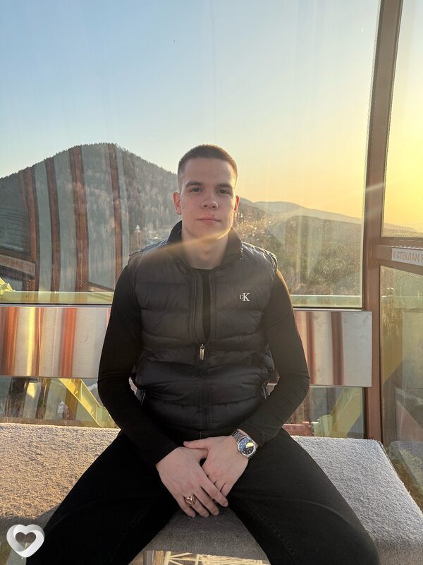 Максим, 22, Красноярске — анкета №2133455