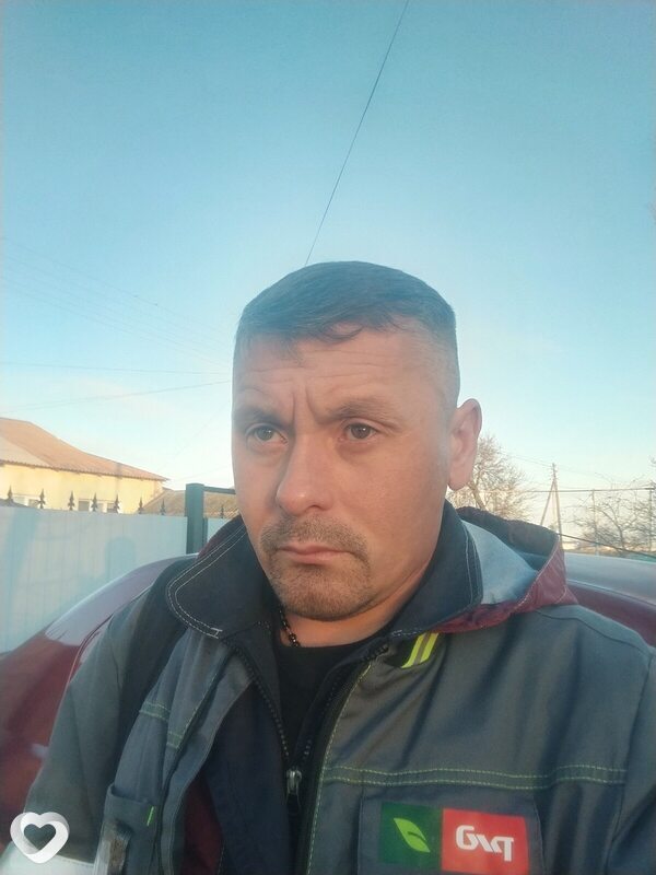 Николай, 42, Ершове — анкета №2132984