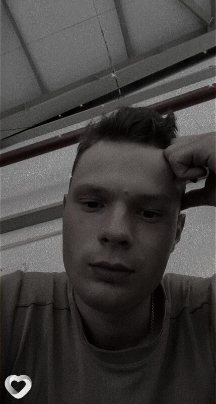 Максим, 27, Белой Калитве — анкета №2133207