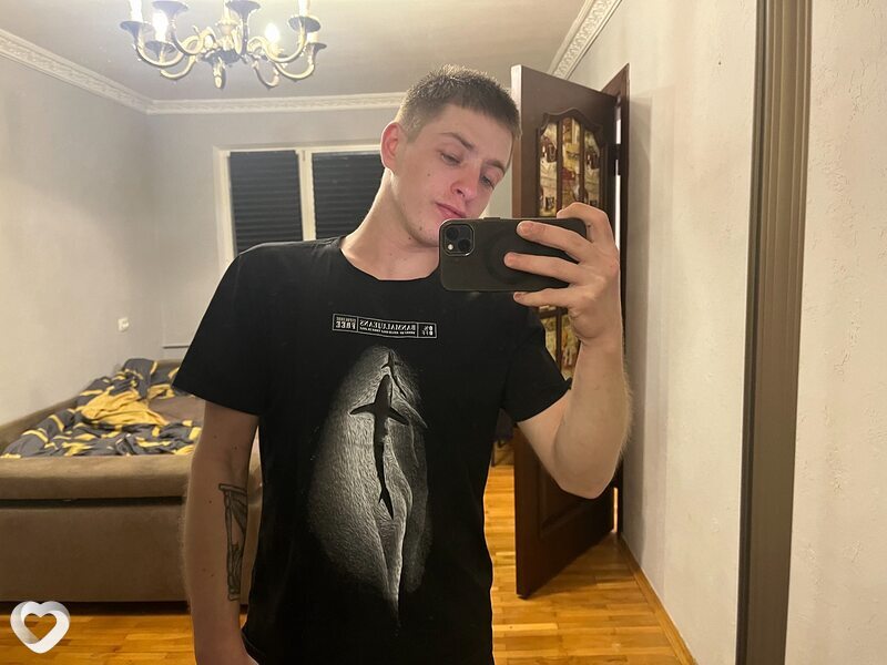 Андрей, 21, Мозыре — анкета №2133620