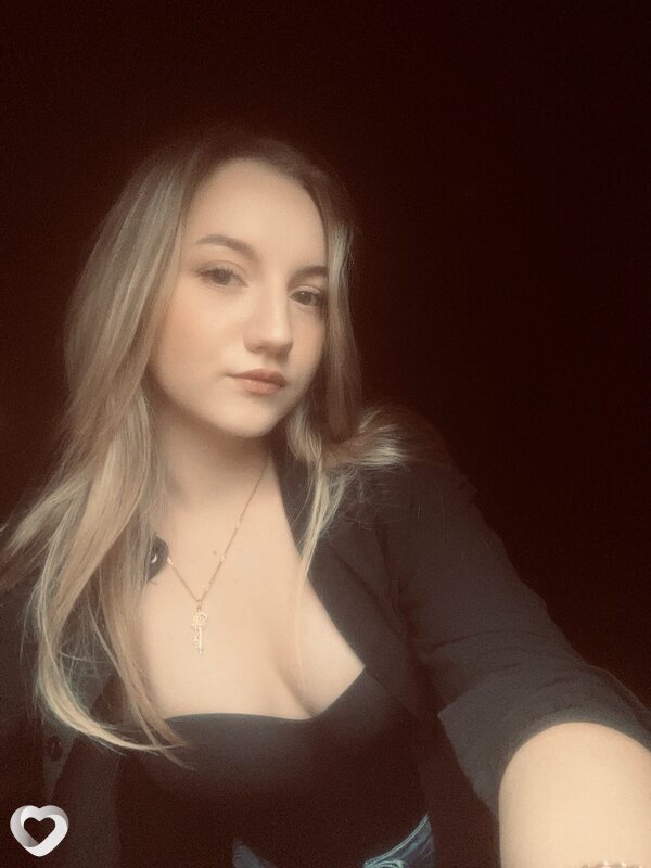 Анна, 20, Иванове — анкета №2162022