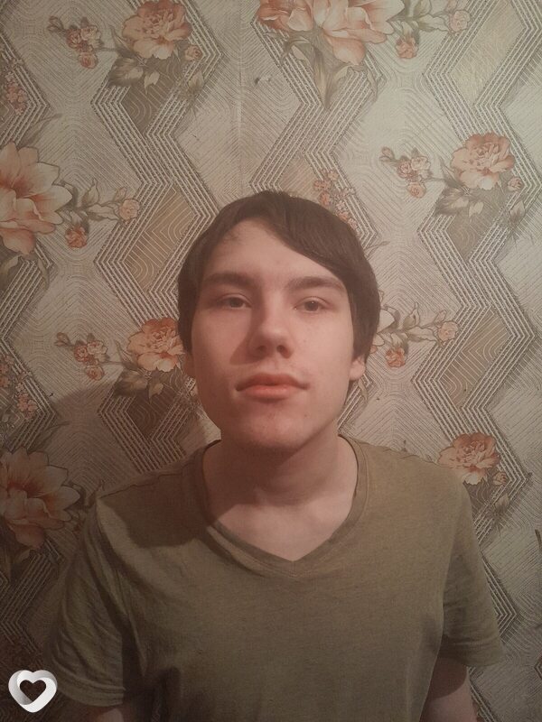 Александр, 20, Красноярске — анкета №2133864