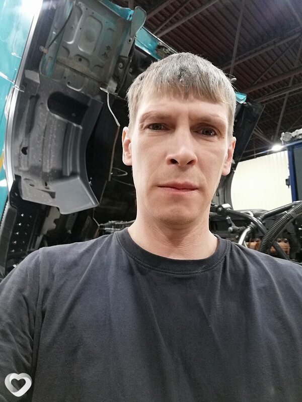 Артём, 36, Братске — анкета №2134023