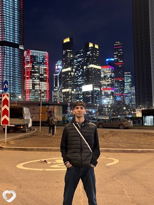 Narek, 20, Москве — анкета №2134041