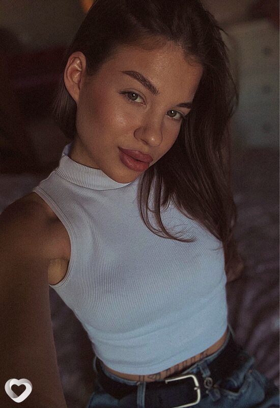 Yulia, 21, Калининграде — анкета №2134070