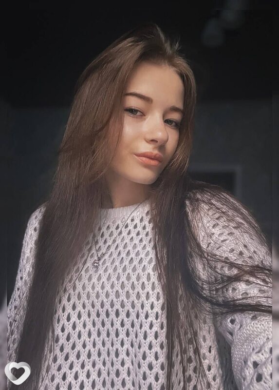 Оля, 21, Красноярске — анкета №2163334