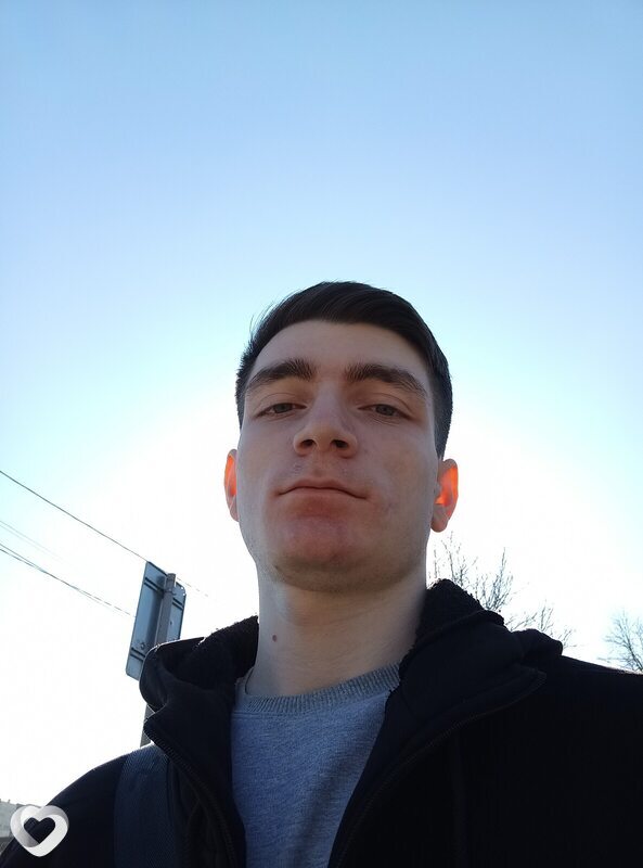 Богдан, 19, Москве — анкета №2134098