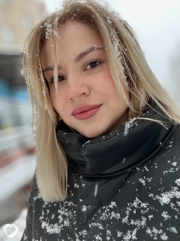 Алина, 27, Москве — анкета №2134174
