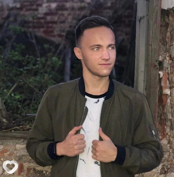 Никита, 26, Москве — анкета №2162450