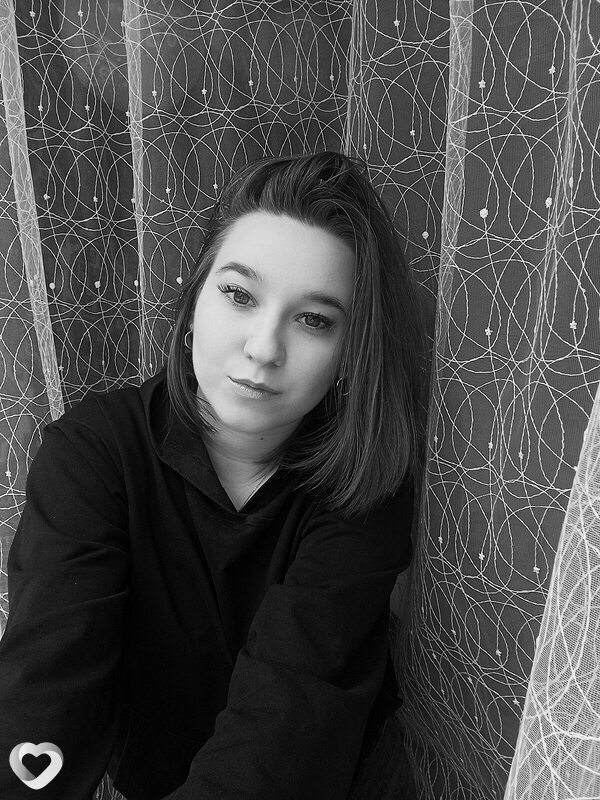 Марина, 25, Ессентуках — анкета №2162431