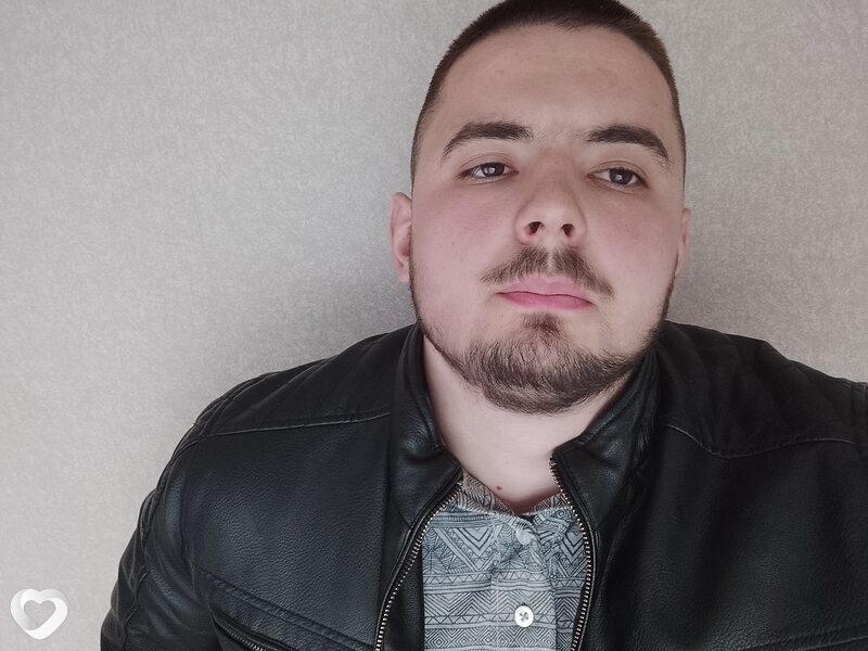 Дан, 24, Кишинёв — анкета №2134630