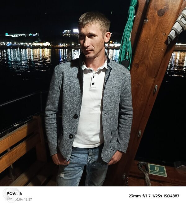 Артем, 38, Батайске — анкета №2135129