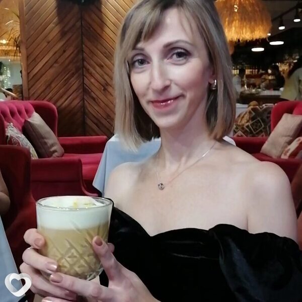 Карина, 43, Ангарске — анкета №2135244