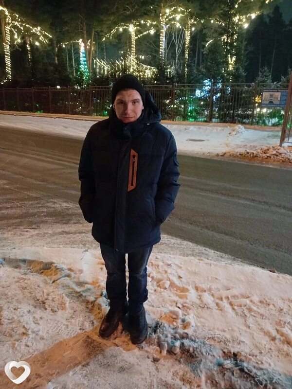 Саша, 27, Новодвинске — анкета №2135328
