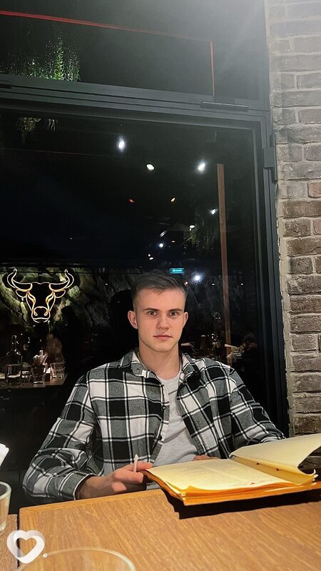 Александр, 24, Адлер — анкета №2135345