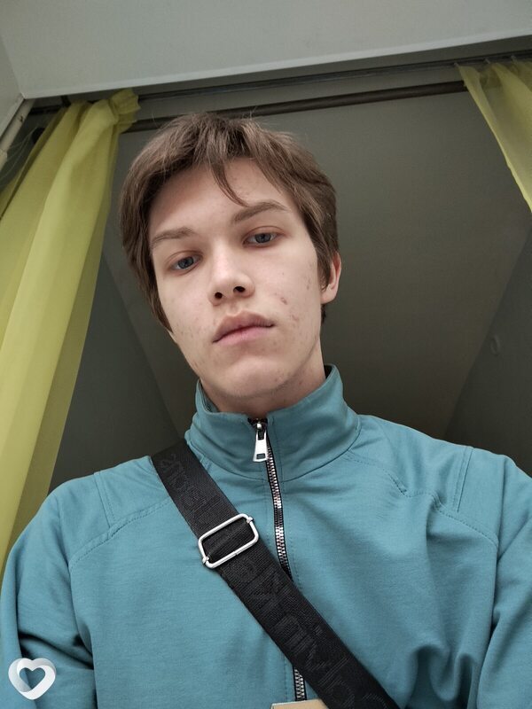 Кирилл, 19, Иркутске — анкета №2135647