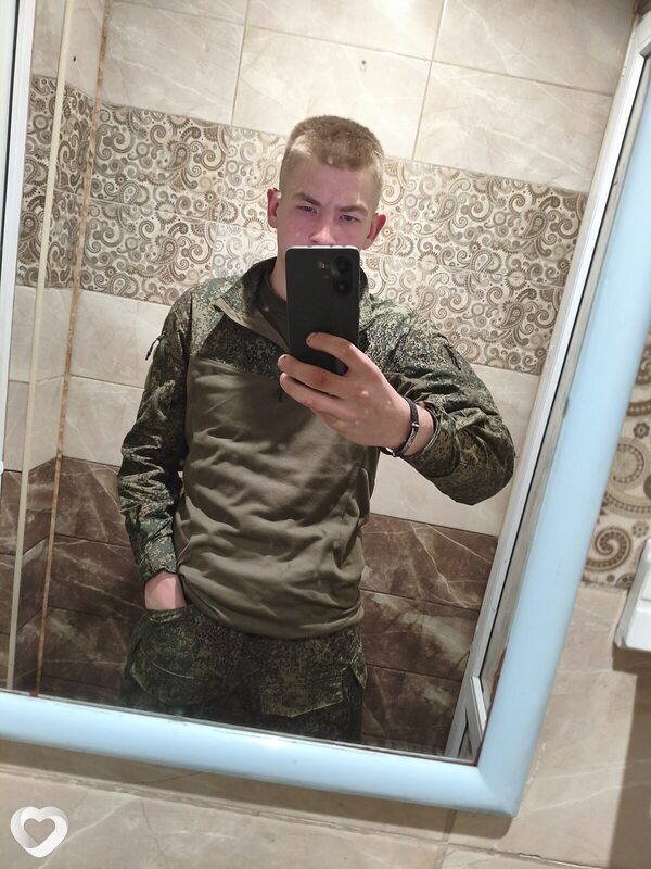 Александр, 22, Санкт-Петербурге — анкета №2135650
