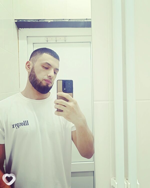 Shoxruxbek, 25, Тюмени — анкета №2135959